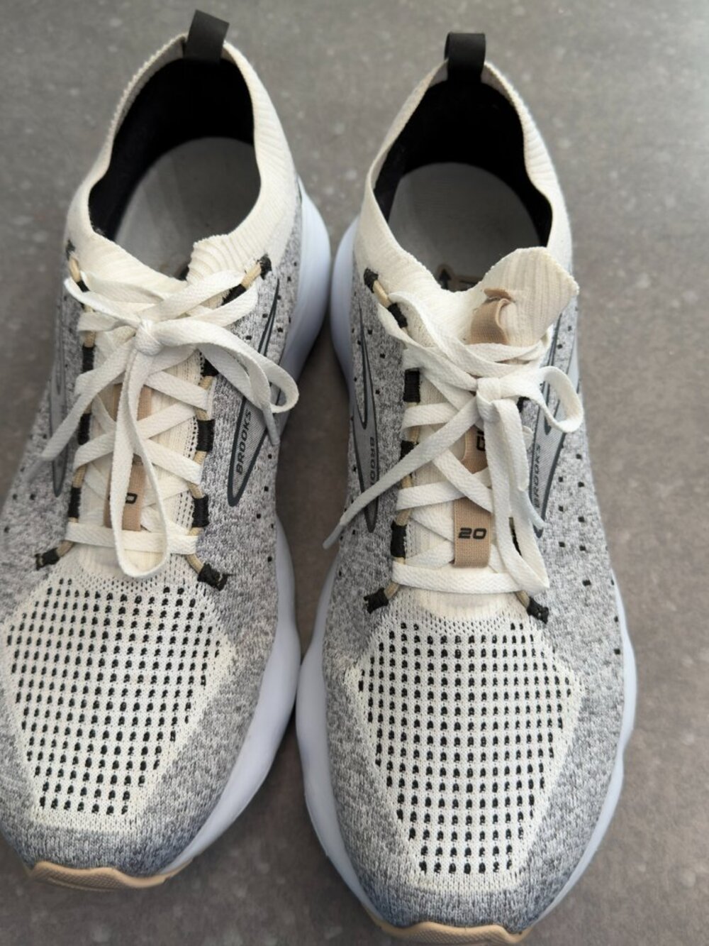 Brooks StealthFit Knit Running Shoes – Size 12 | Gray/White Lightweight Sneakers